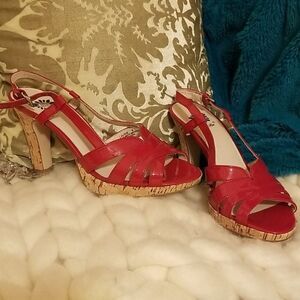 Yellow Box Laurie Red Sandals Size 6 NWOT
